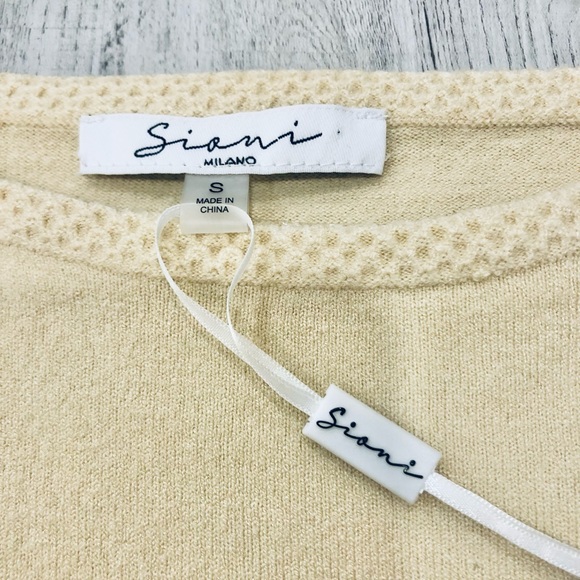 NWT Sioni Cream Gold Sequin Crew Neck Glitter Sweater Mesh Sleeve Size Small - Picture 6 of 8